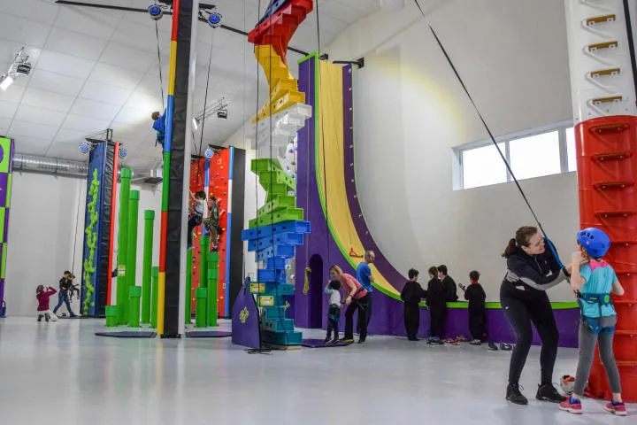 Escalade Indoor